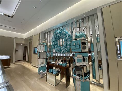 tiffany and company bal harbour.